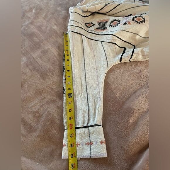 Free People Baja Boho Aztec Embroidered Crean V Neck Romper Size S/P - Picture 12 of 13